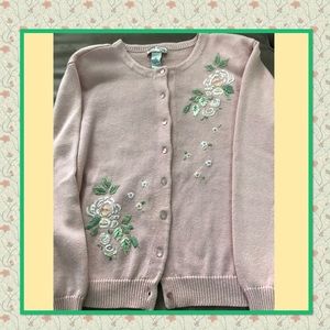 Embroidered Sweater in Rose color with flowers.